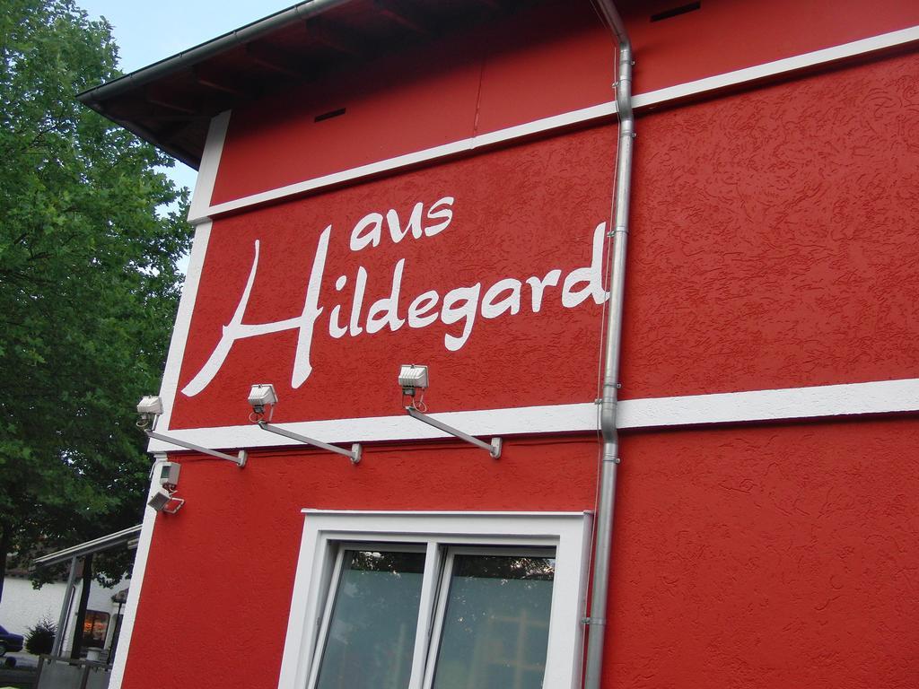 Отель Haus Hildegard Бад-Фюссинг Экстерьер фото